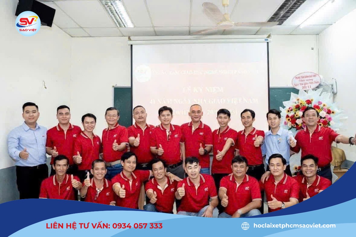 Sao Việt - Trung tâm dạy lái xe số sàn B2 uy tín tại TP.HCM