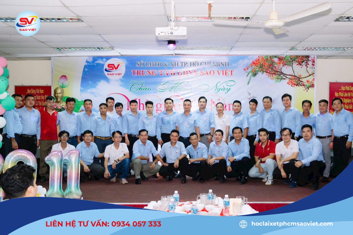 Học lái xe số sàn B2 tại Trung tâm dạy lái xe Sao Việt, đảm bảo uy tín chất lượng 