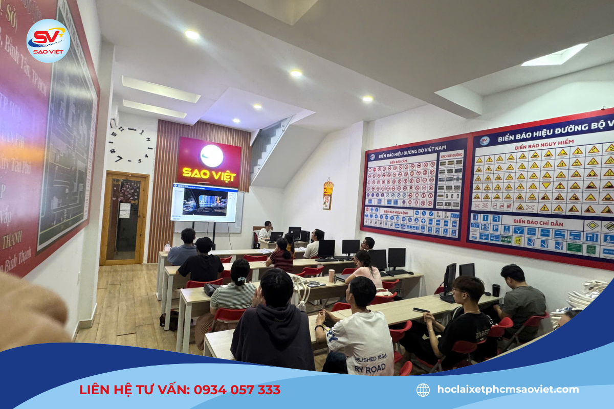 Trung tâm dạy lý thuyết trực tiếp cho học viên có nhu cầu