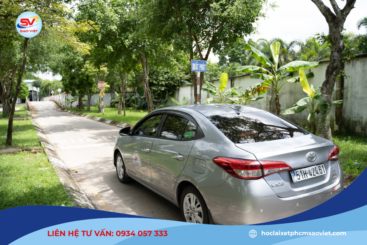 Chi phí học lái xe B1 có sự chênh lệch giữa từng trung tâm và khu vực học 