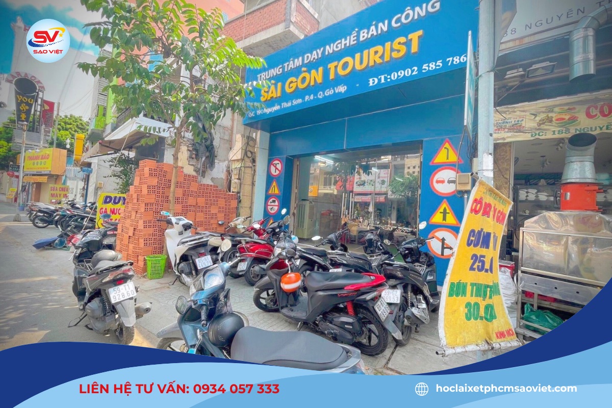 Trung tâm dạy lái xe Sài Gòn Tourist 