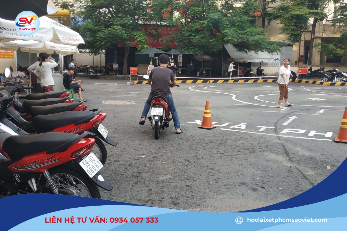 Trường dạy lái xe ô tô Bách Lâm